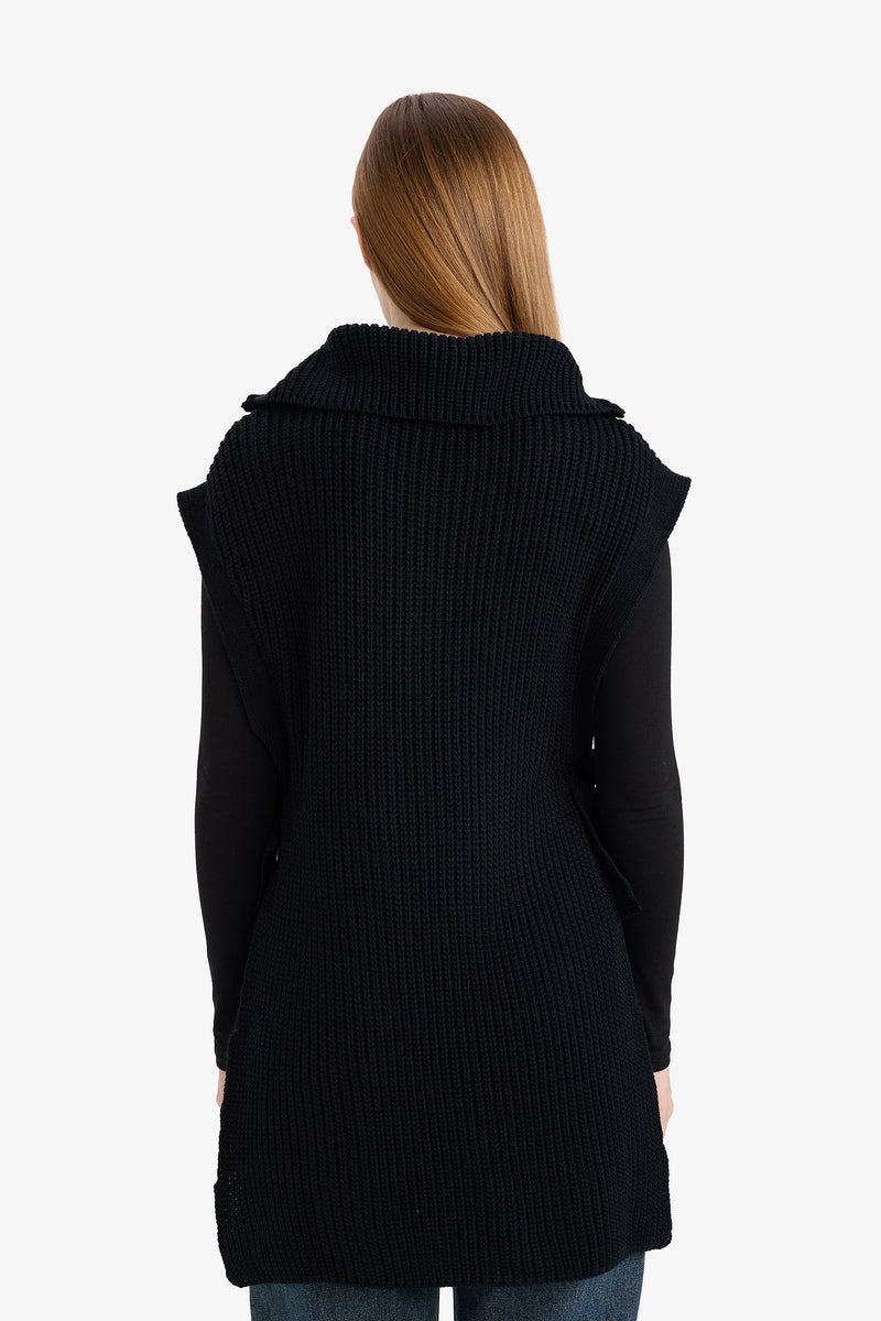 DeFacto Black Woman Regular Fit Knitwear Vest Casual - Image 5